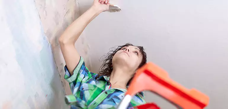 Ready to Get Rid of Your Moldy Corona Home? Call Now for a Fast Cash Offer